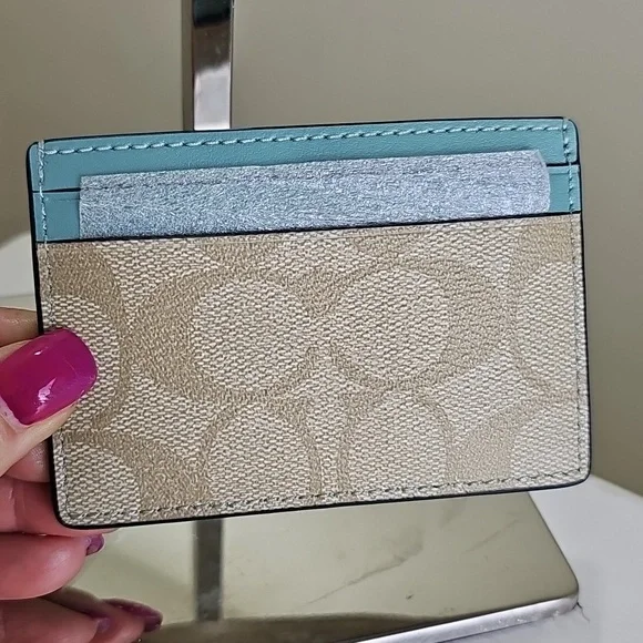 Coach F63279 Light Khaki/Aquamarine Signature Card Case NWT - Picture 5 of 9